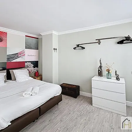 Apartment Sunset Rooftop - Maison A 50m De La