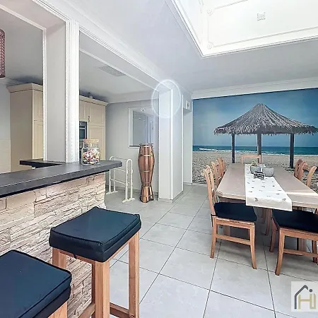 Apartment Sunset Rooftop - Maison A 50m De La