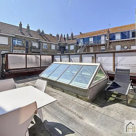 Sunset Rooftop - Maison A 50m De La Apartment